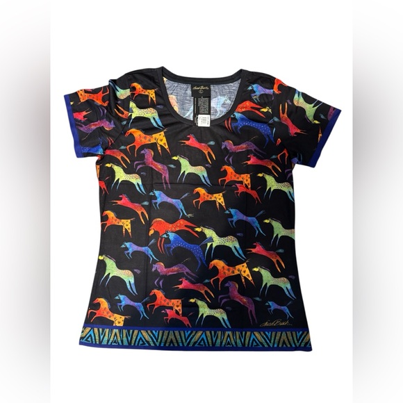 Laurel Burch Tops - Laurel Burch Multicolor Horse Pattern Women’s Tee